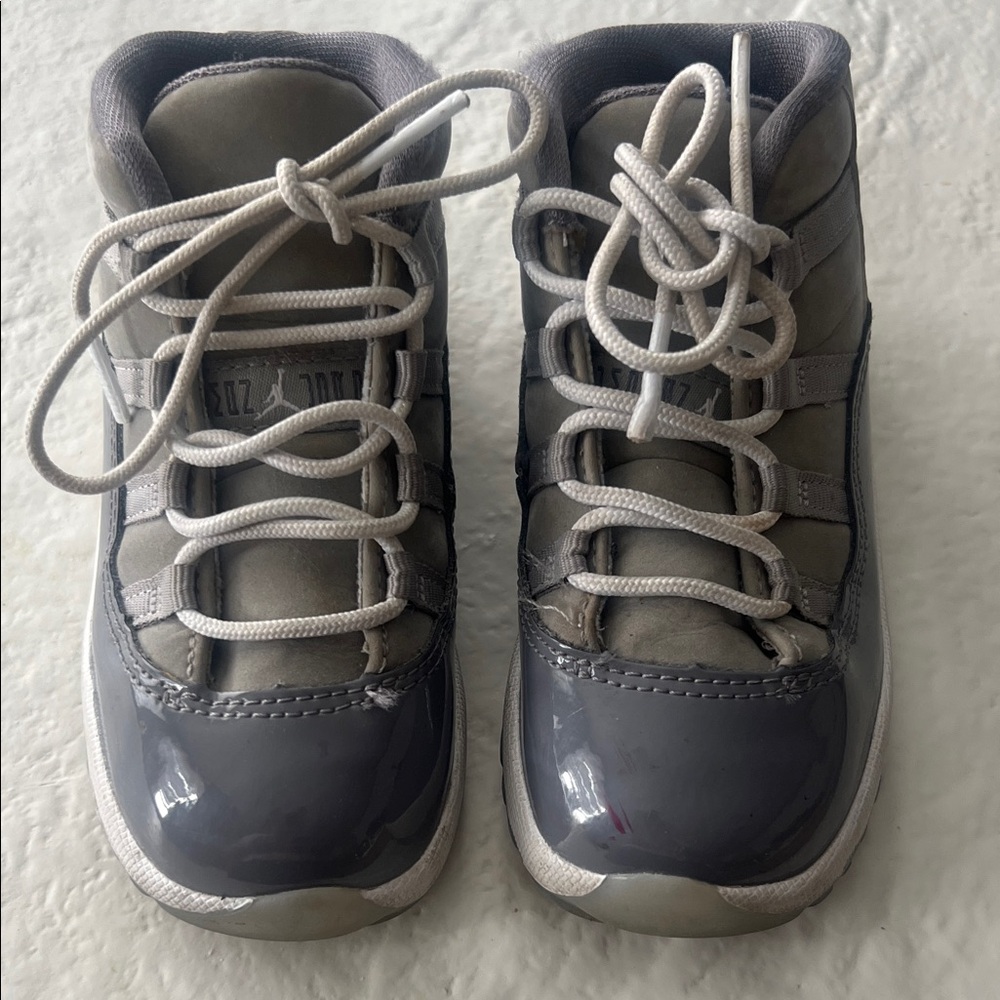 Jordan 11 Retro - Cool Grey - 8c toddler